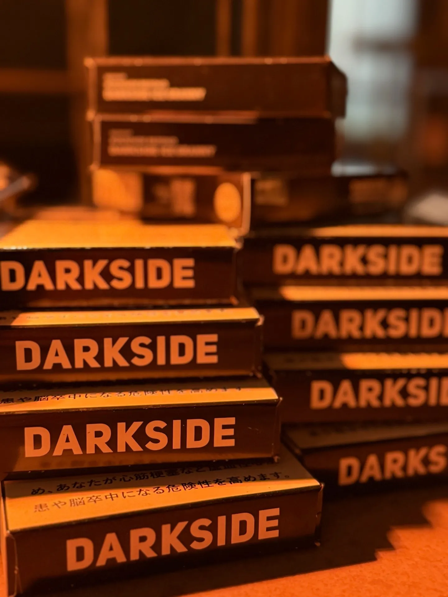 心斎橋で高評価のシーシャカフェ!洗練された内装でDARKSIDE豊富なフレーバー