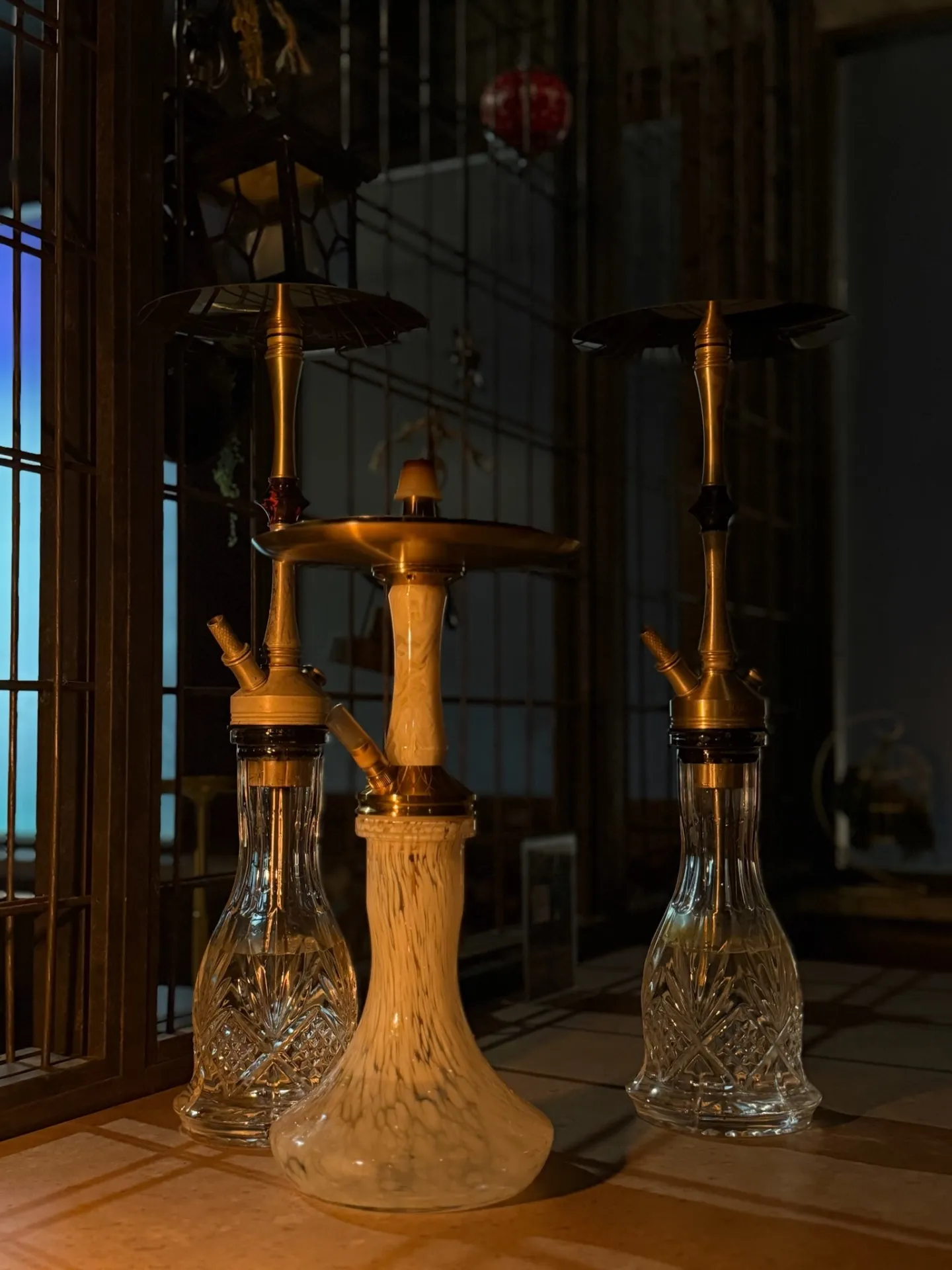 大阪心斎橋シーシャの隠れ家!ナイトモードで作業もデートも最高の夜に